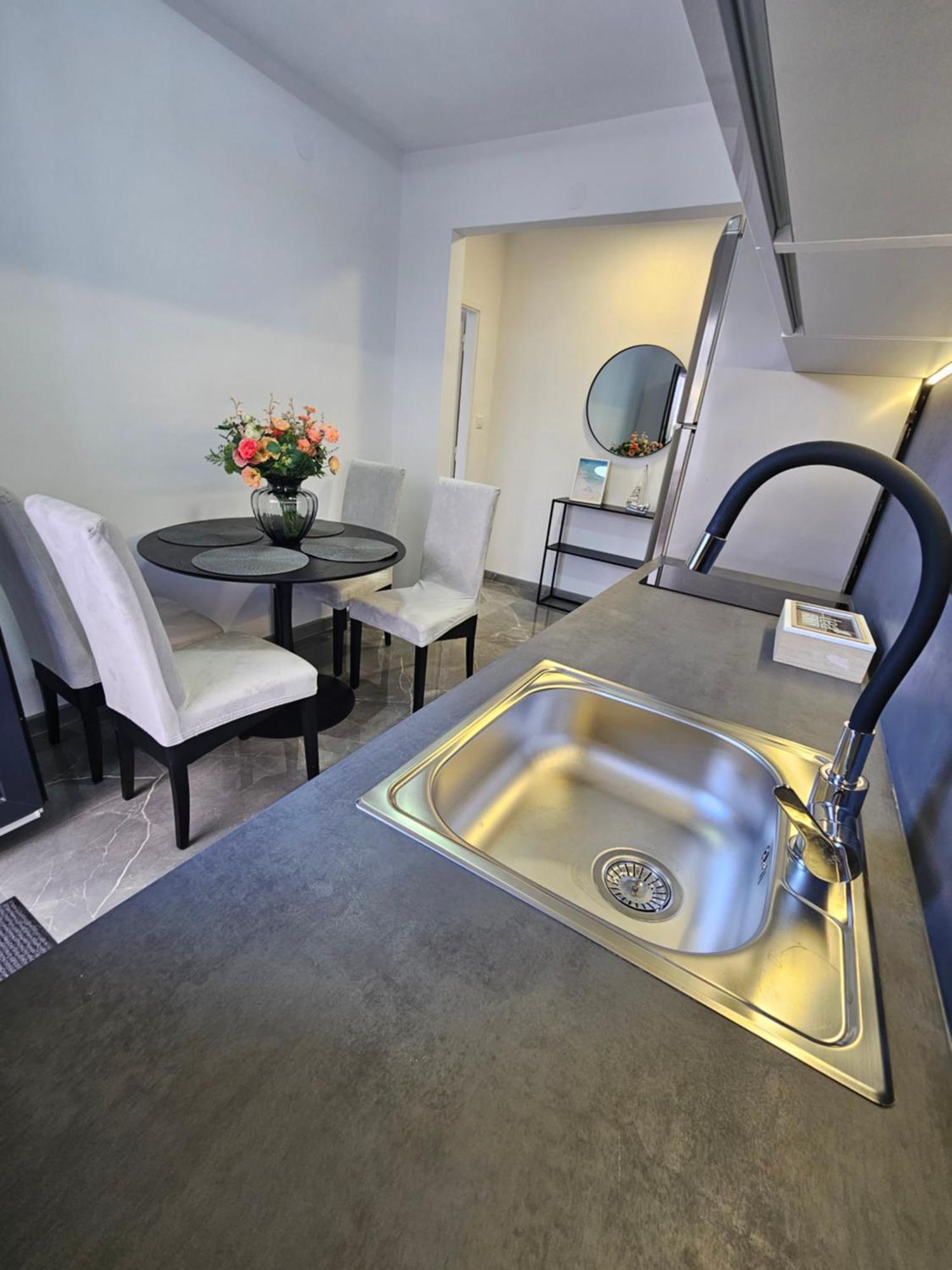 Apartmani Matija Makarska Extérieur photo